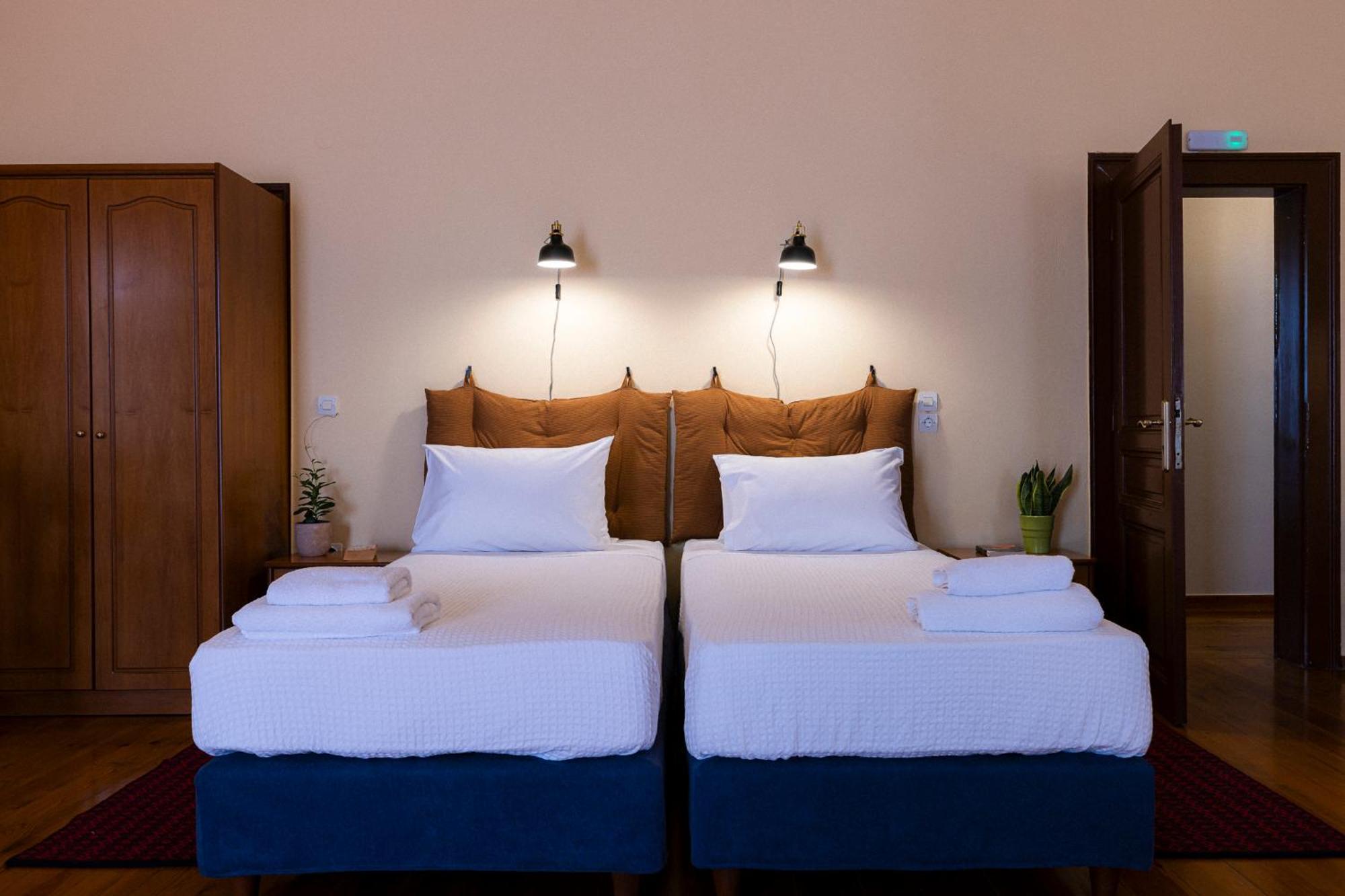 Sundial Lodge Chania  ภายนอก รูปภาพ