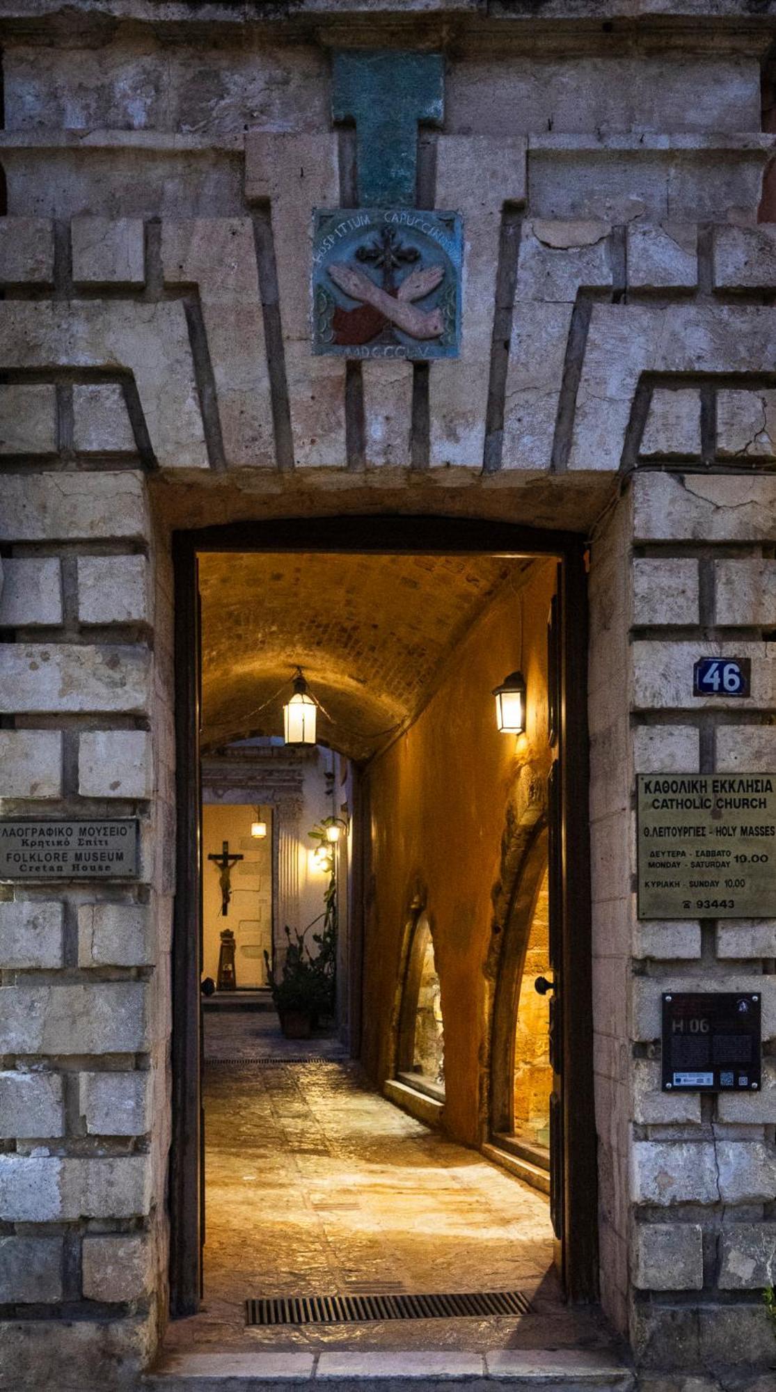 Sundial Lodge Chania  ภายนอก รูปภาพ