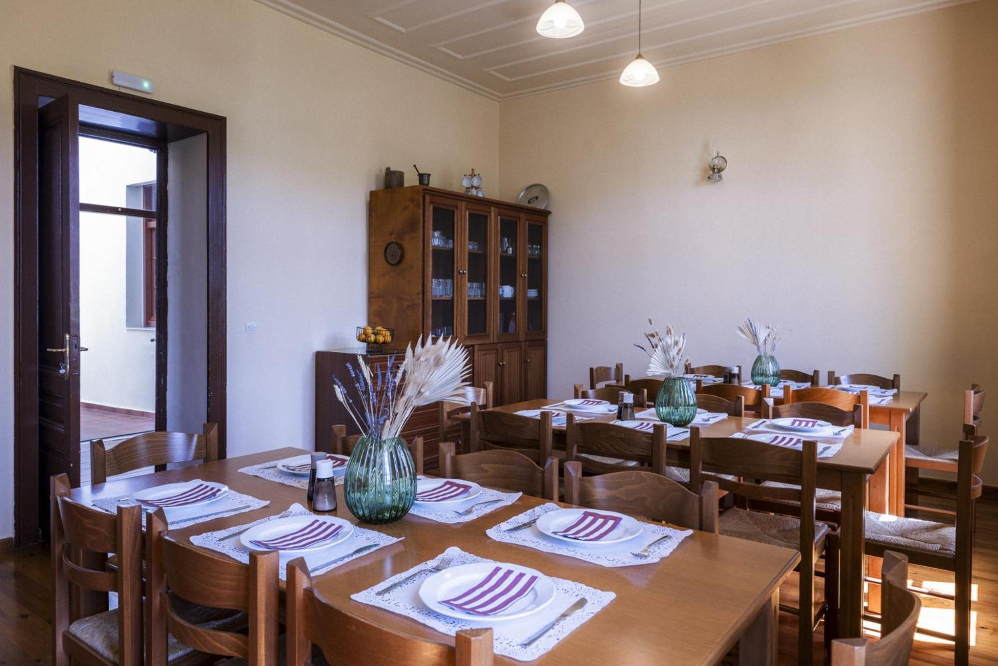 Sundial Lodge Chania  ภายนอก รูปภาพ