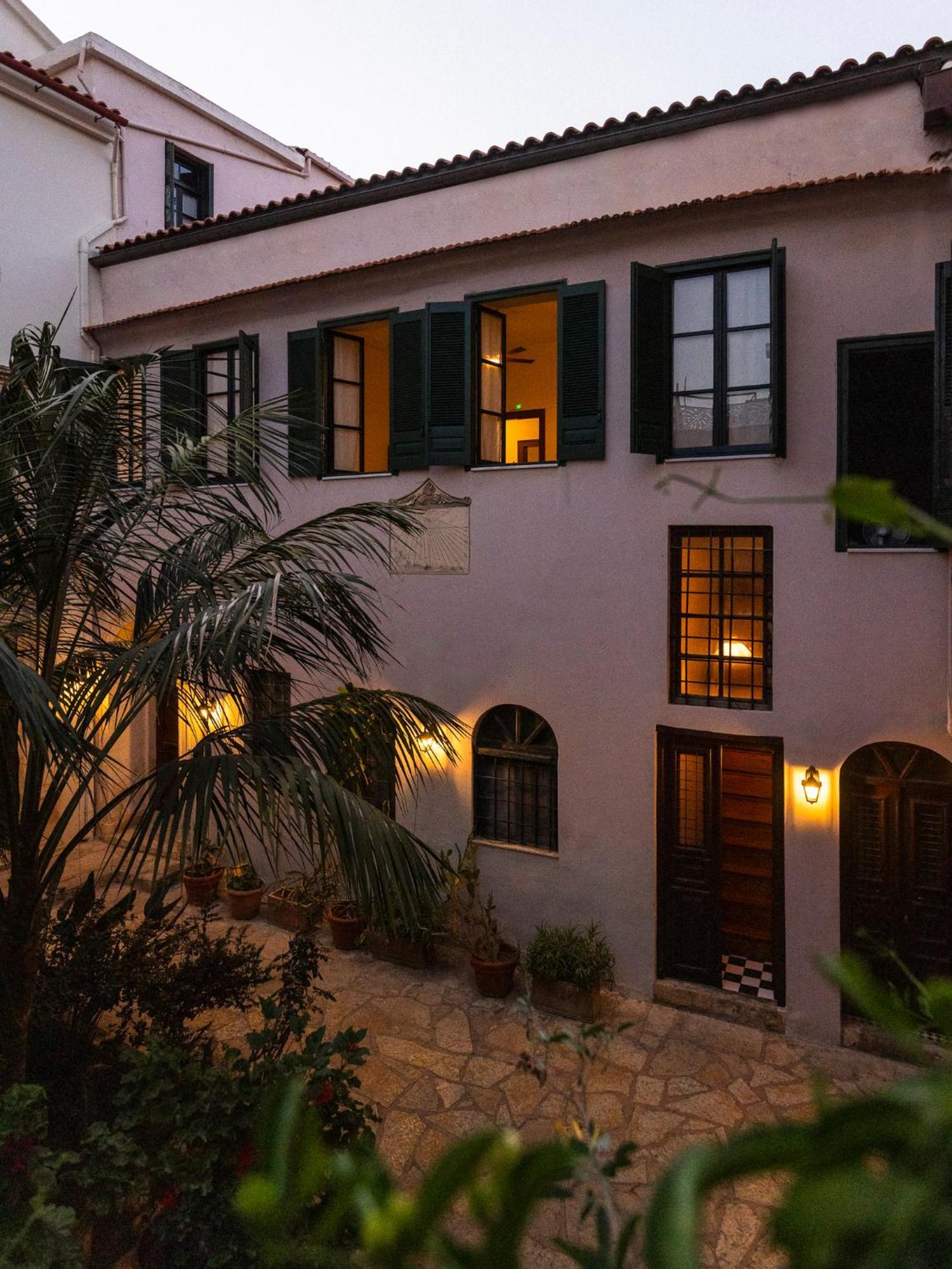Sundial Lodge Chania  ภายนอก รูปภาพ